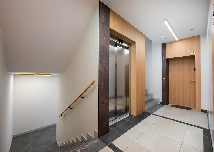 Bokserska With Free Parking By Bookinghost Apartment